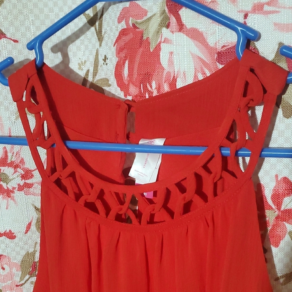 No Boundaries Sleeveles Hankerchief Hem Red Medium 7-9 Dress - Picture 4 of 7